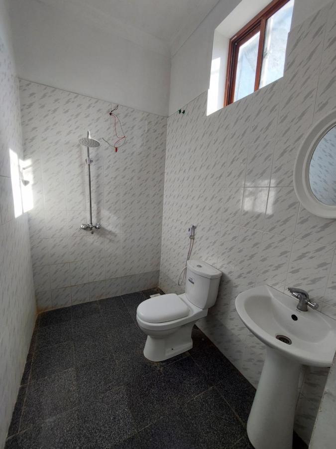 Karibu House Bed & Breakfast ปาเยอ ภายนอก รูปภาพ